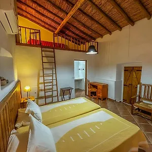 https://casas-do-palheiro-velho.hotelaalgarve.com